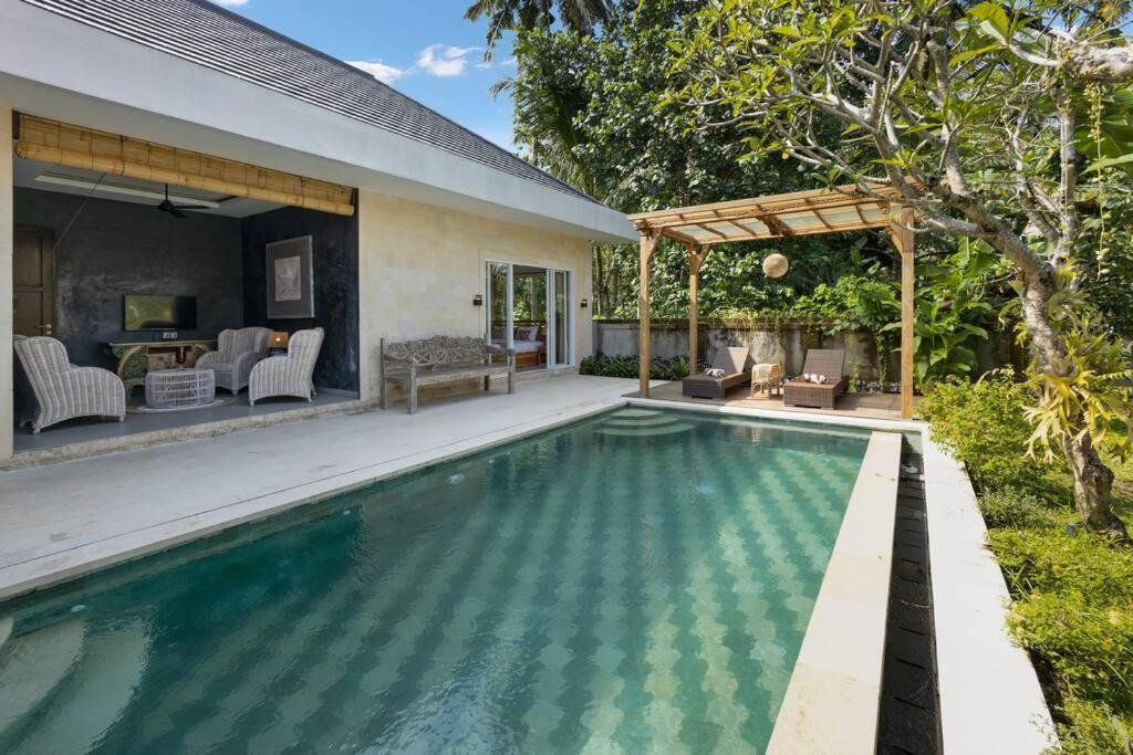 New 4 Bedroom Villa Surrounded By Jungle And Ricefields 乌布 外观 照片