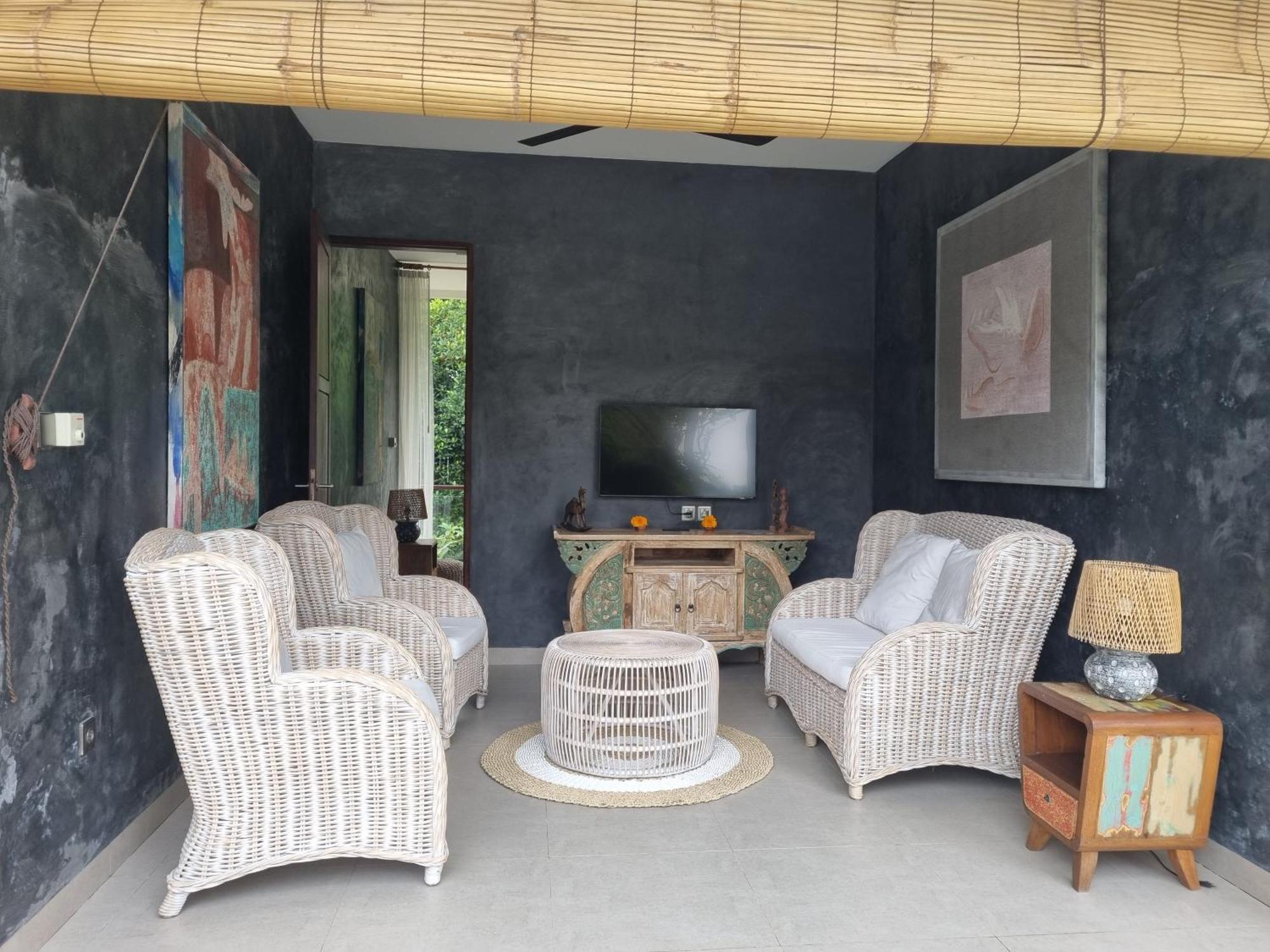 New 4 Bedroom Villa Surrounded By Jungle And Ricefields 乌布 外观 照片